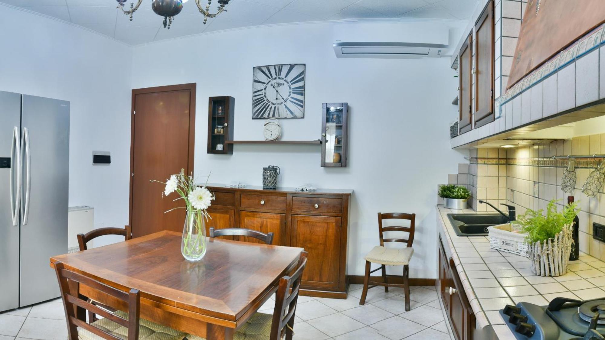 Fontana Oasis Apartments Кастелнуово дел Гарда Екстериор снимка